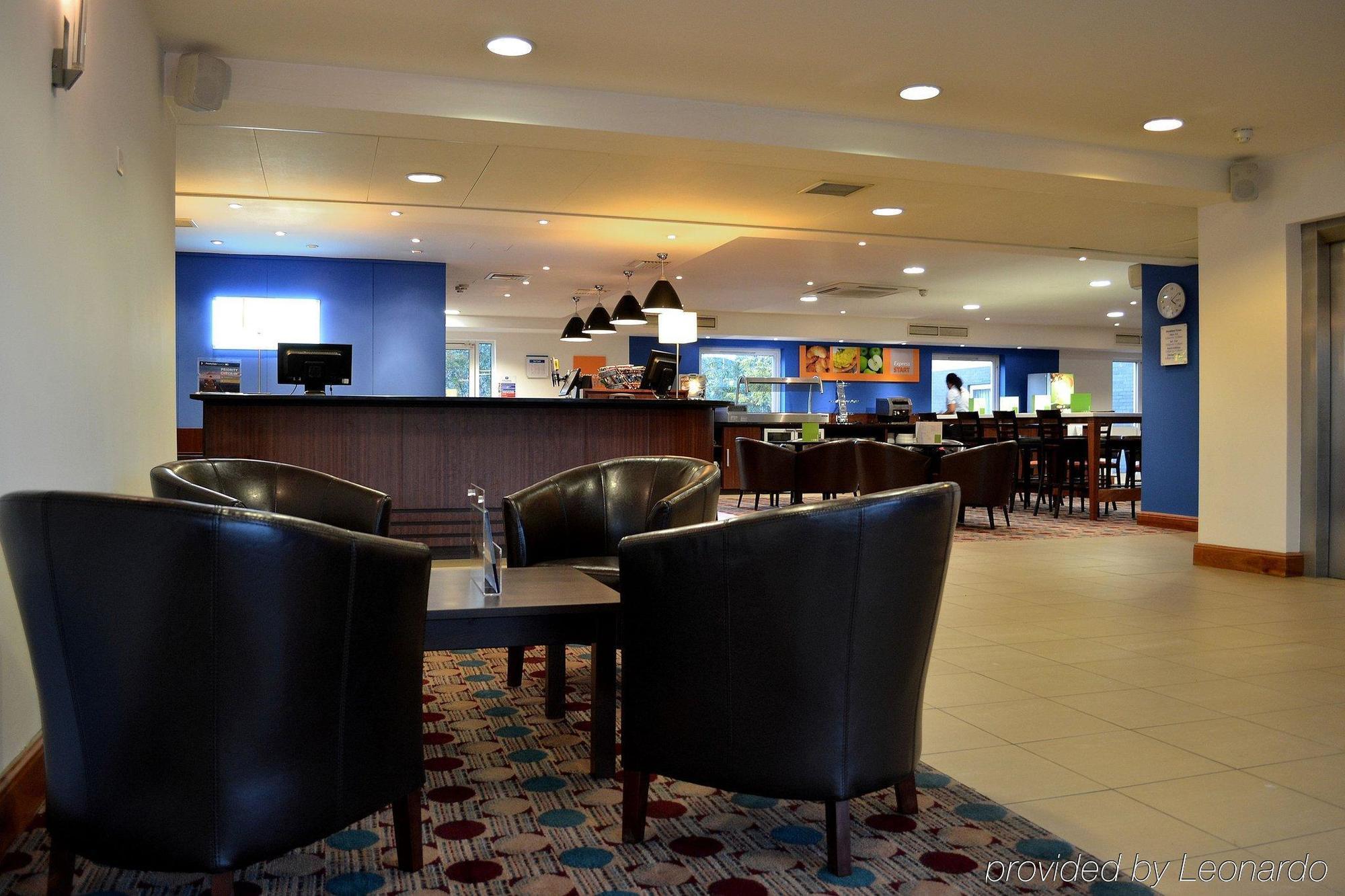 Holiday Inn Express Shrewsbury By Ihg Zewnętrze zdjęcie